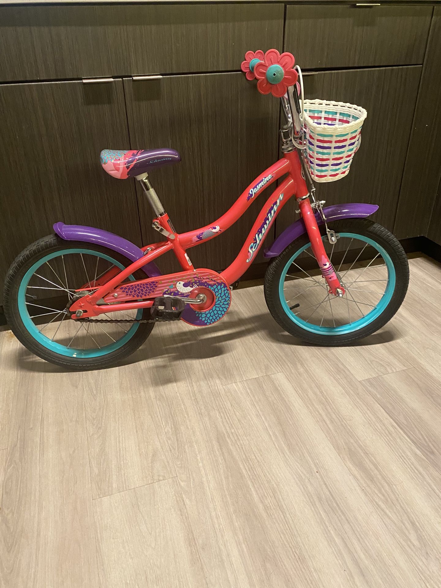 Schwinn Jasmine 16” Bike