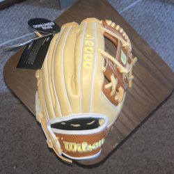 Brand New Never Used Wilson A2000
