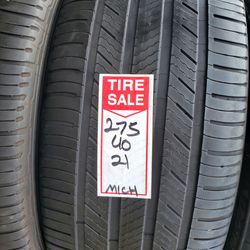 (2) 275/40/21 Michelin Tire Pair