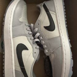 Air Jordan 1 Low G