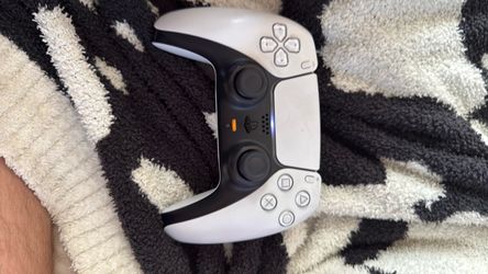 PS5 remote