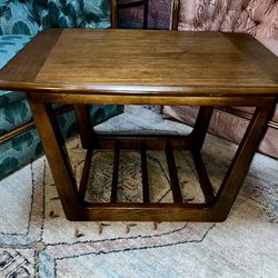 Lane mid-century modern walnut end table