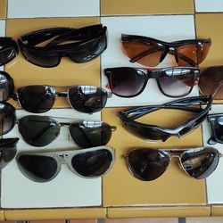 Set Of Off Brand Sunglasses 14 Count
