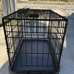 Dog Kennel   L18. H14. W12