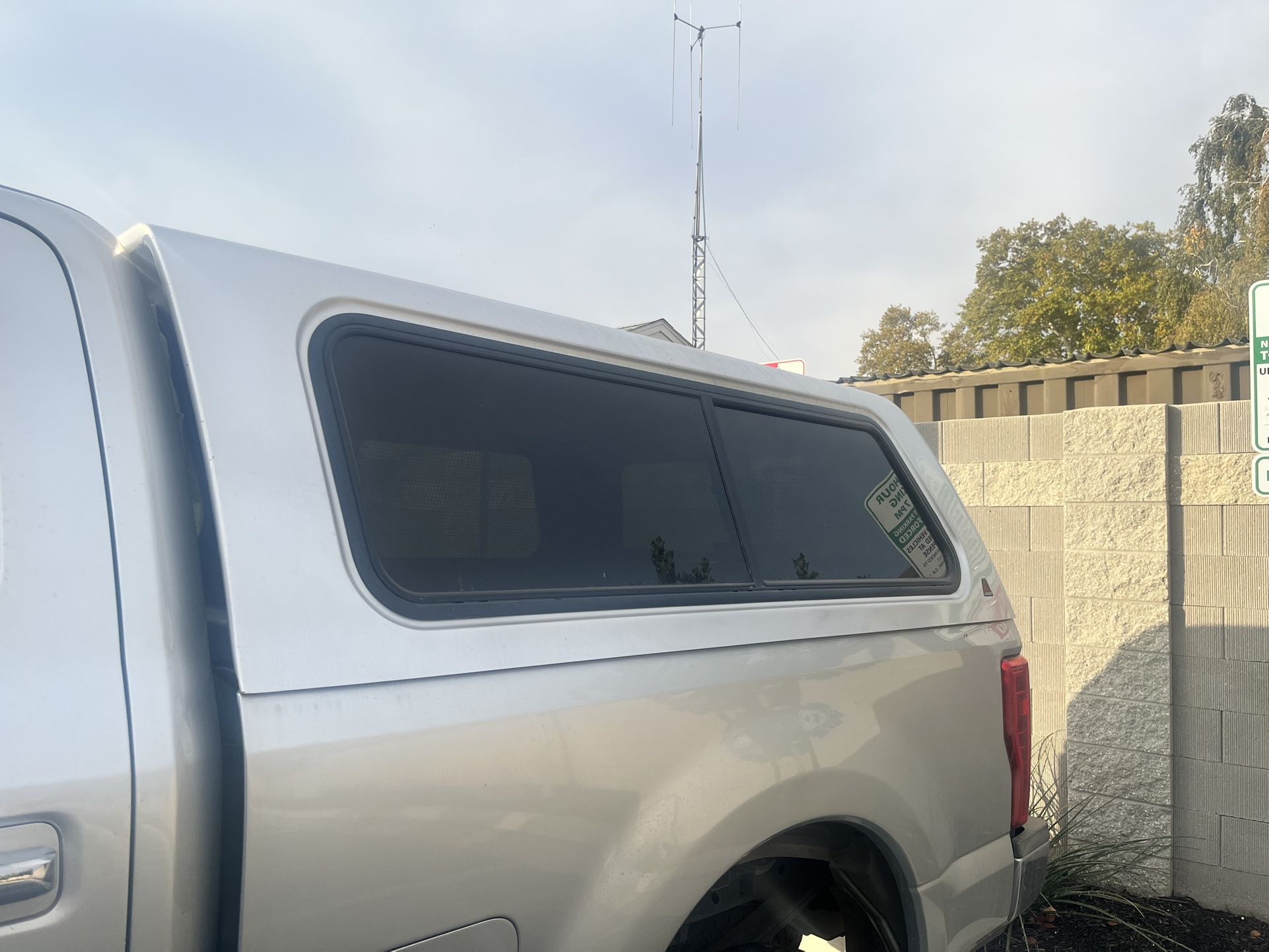 2019 Ford F-250 Camper $100