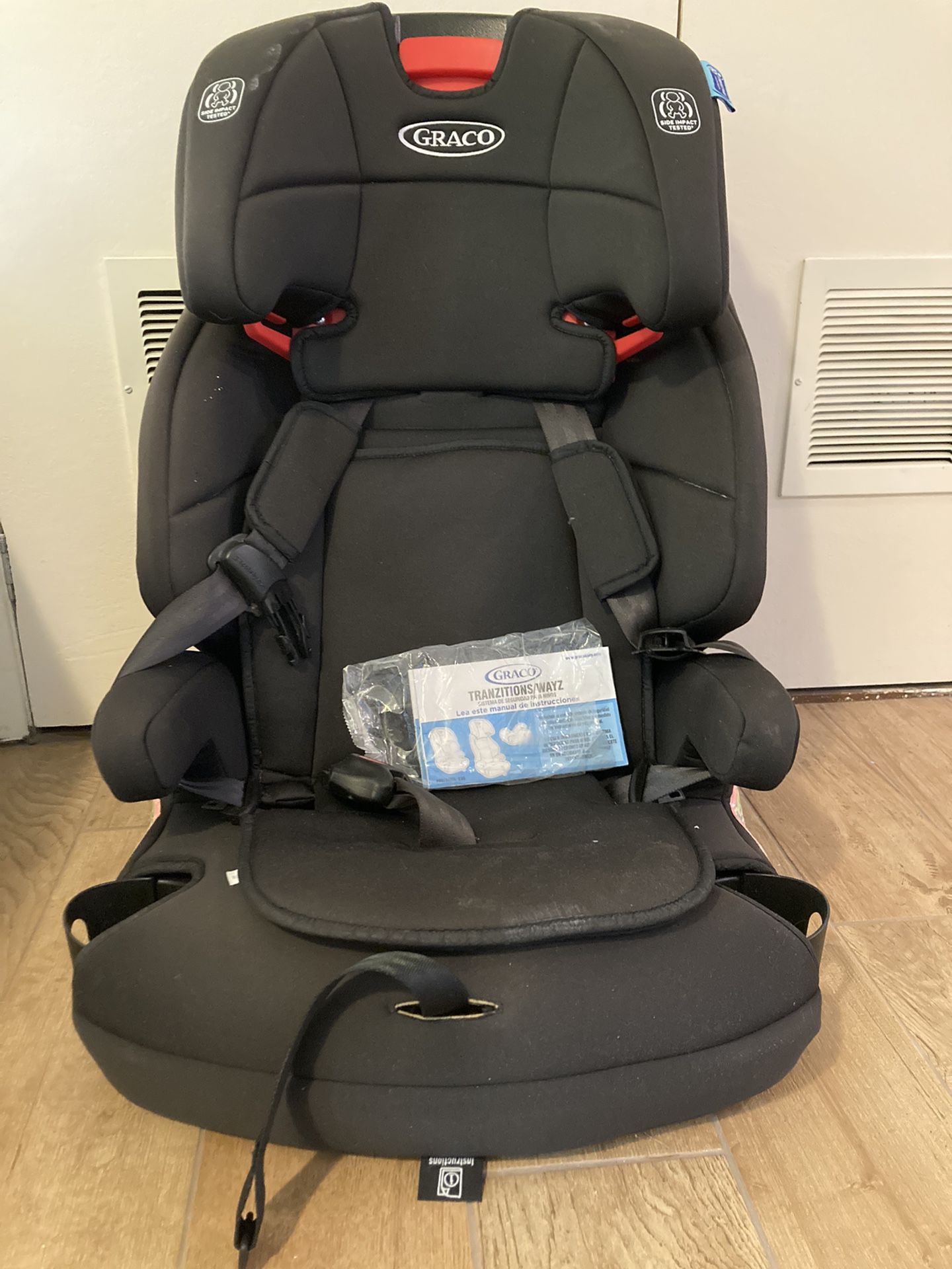 Graco Tranzitions Car Seat/Booster Convertible 