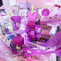 “Hello Kitty Extravaganza” Easter basket!
