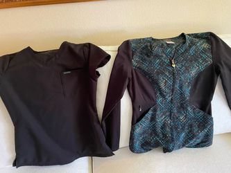 Women’s Scrub Tops Sz XS