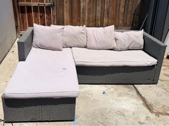 Wicker Outdoor L-Shape Sofa w/ Cushions