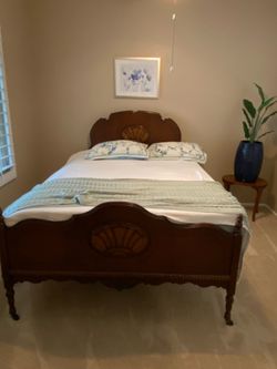 Antique bedroom set