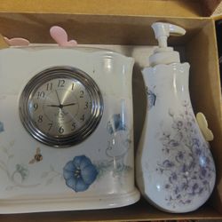 Lennox Clock And Soap Pump Set