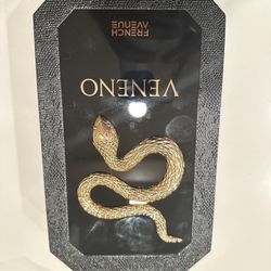 French Avenue Veneno 