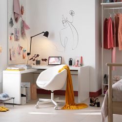 Modern White Desk With Pull Out Panel