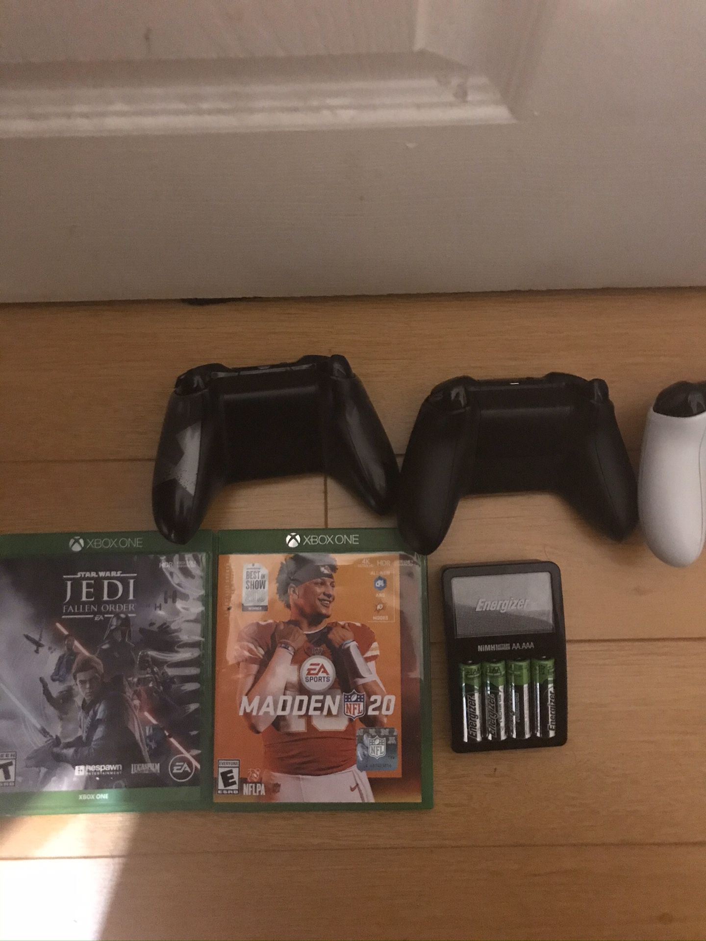 Xbox one console, game, and accessories
