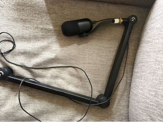 Logitech Podcast Microphone