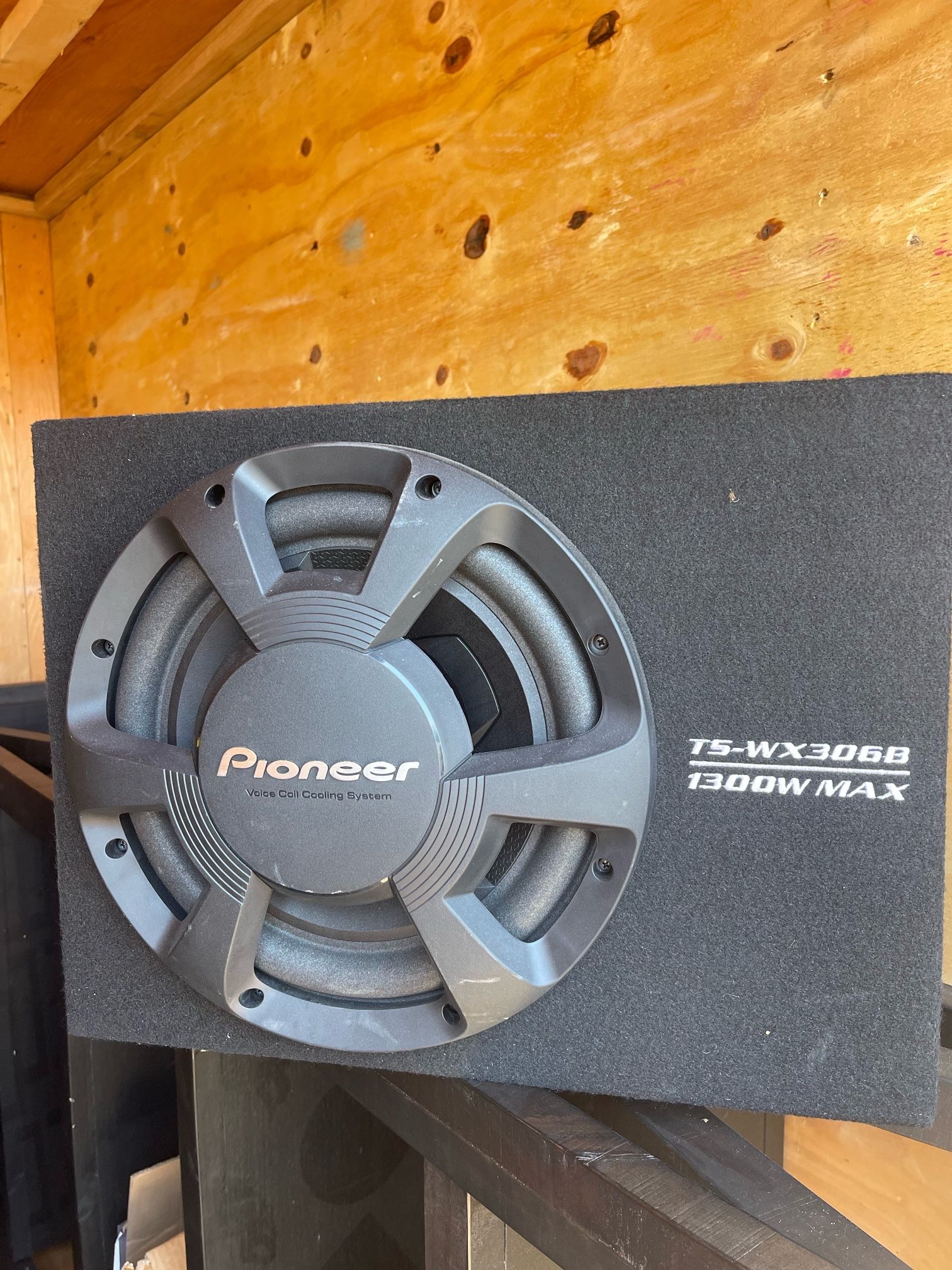 Pioneer TS-WX306B subwoofer