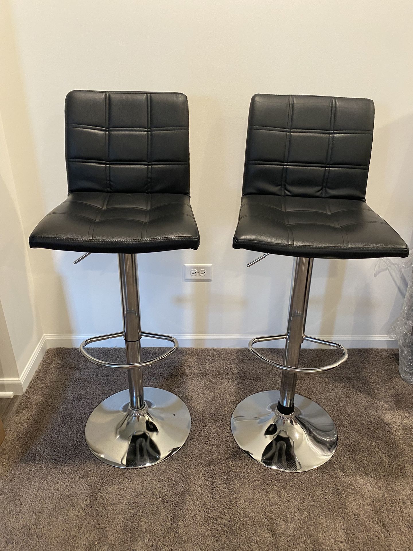Set Of 2 Black Bar Stools