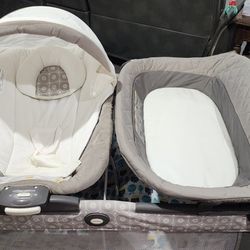 Graco Pack 'n Play Snuggle Suite LX