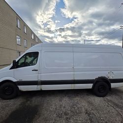 2012 Mercedes-Benz Sprinter