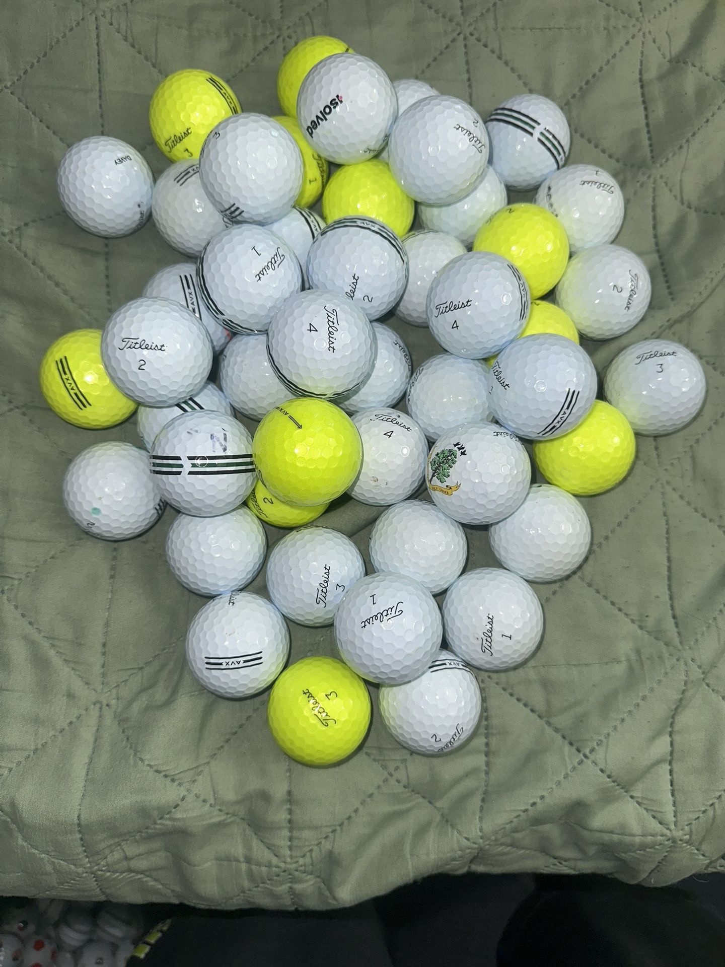 50 Titleist Avx Golf Balls