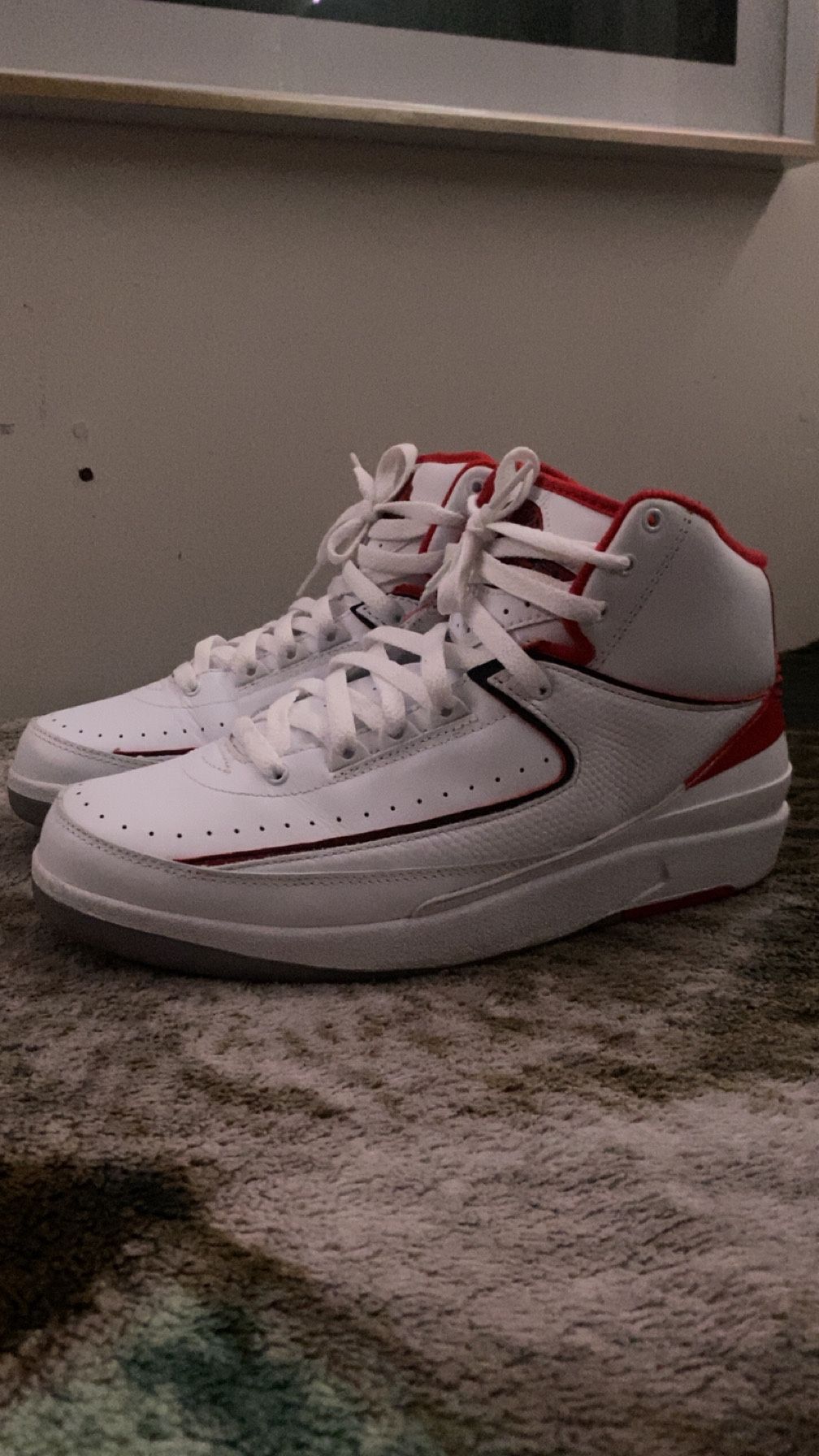 Jordan 2 Retro White Red (2014)