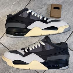 Jordan 4 Retros RM Free Accessories 