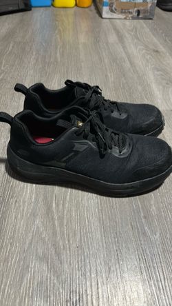Lightly used steeltoe shoe 11.5  $50