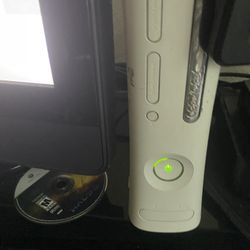  Xbox 360 Bundle 