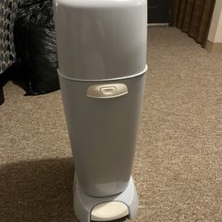 Diaper Genie 