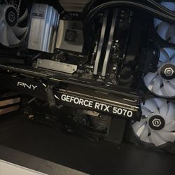 5070 12GB - 32GB DDR5 - 2TB PCle 4.0 SSD