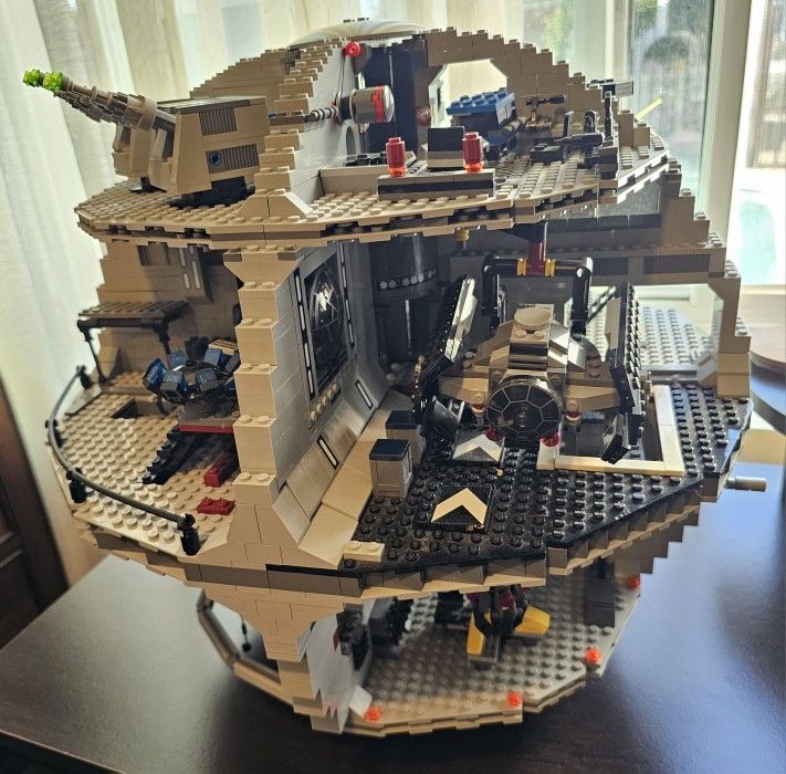 Lego Death Star (READ DESCRIPTION)