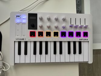 MIDI keyboard
