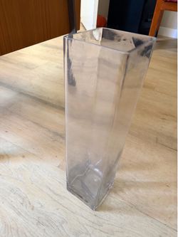 Elegant Tall Square Glass Vase – Heavy Clear Glass Centerpiece