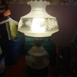 Vintage White Floral Glass Lamp 