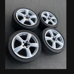 4 - 255/40r18 285/35r18 Stock Mercedes CLS550 S500 Wheels Rims Good Treads Tires !!!