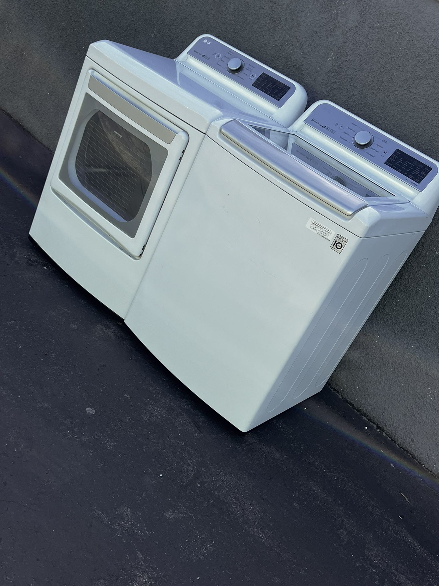 LG Set Gas Dryer And Washer 