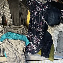 Size Small Maternity 