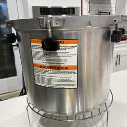 All American 1930: 21.5qt Pressure Cooker/Canner, pick up Snellville $125