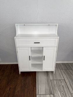 BRAND NEW!! White Storage Side Cabinet/Buffet/Sideboard