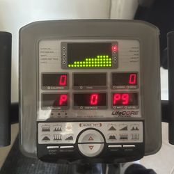 lifecore 1050 ABs recumbent fitness bike