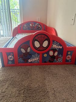 Spider man toddler bed