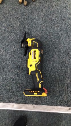 Dewalt 20V MAX ATOMIC Brushless Oscillating Multi-Tool(DCS354) Tool Only