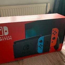Nintendo Switch 