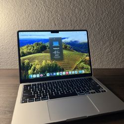 Apple MacBook Air M3 13” – Excellent Condition