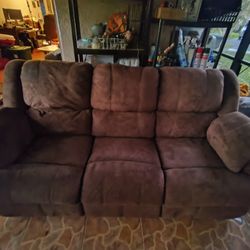Reclining Couch  Brown 