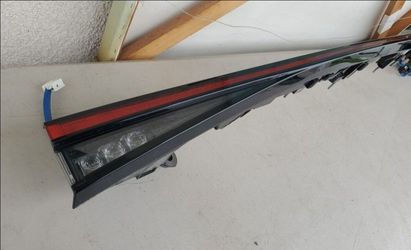 2021-2023 LEXUS IS IS350 IS300 TRUNK
LIGHT CENTER LAMP LED GENUINE USED
OEM. BB1