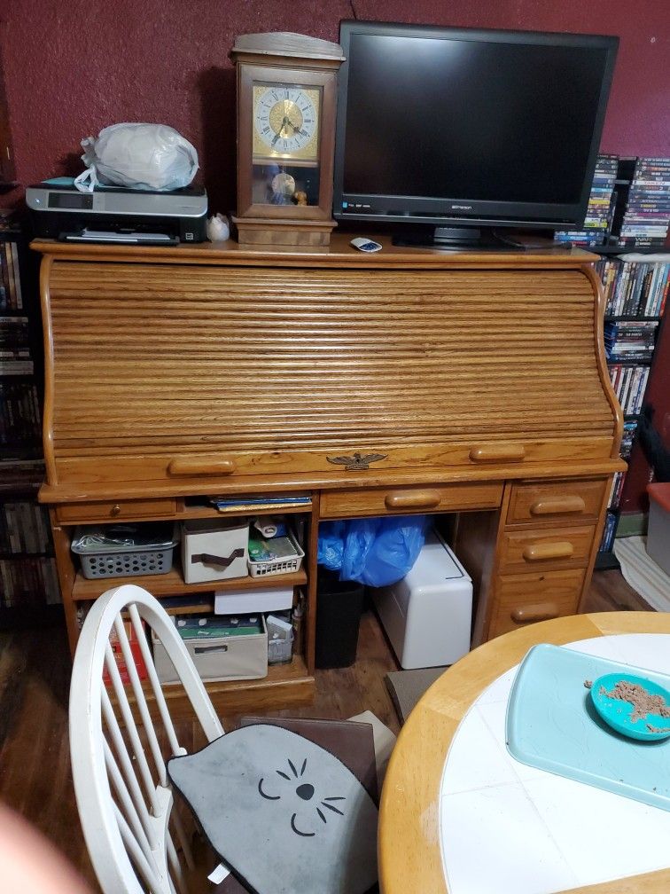 Roll Top Wooden Desk