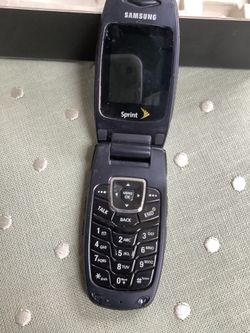 Vintage Sanyo Sprint Flip Phone