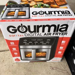 Gourmiaa 8-Quart Digital Air Fryer with Window & Light