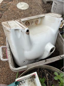 Wash basin
